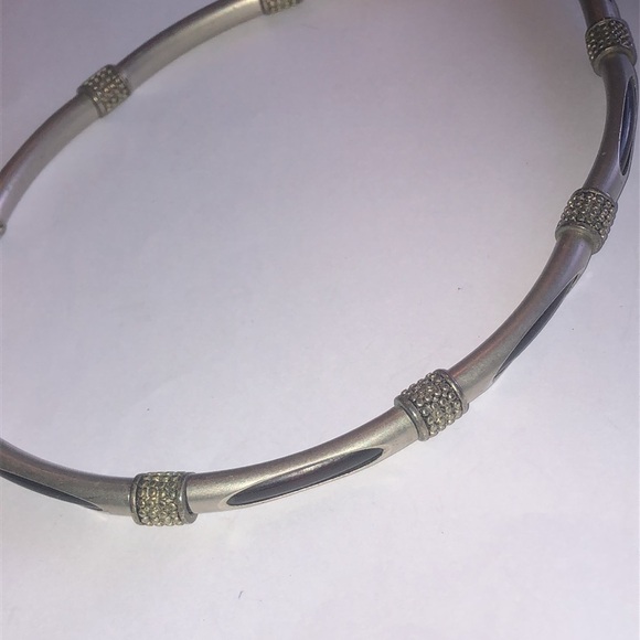 Elegant Silver Tone Boho Necklace - Picture 8 of 8
